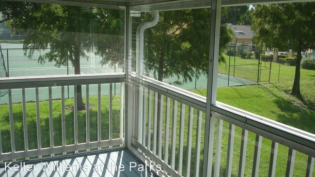 Foto del edificio - 5300 Dover Village Ln