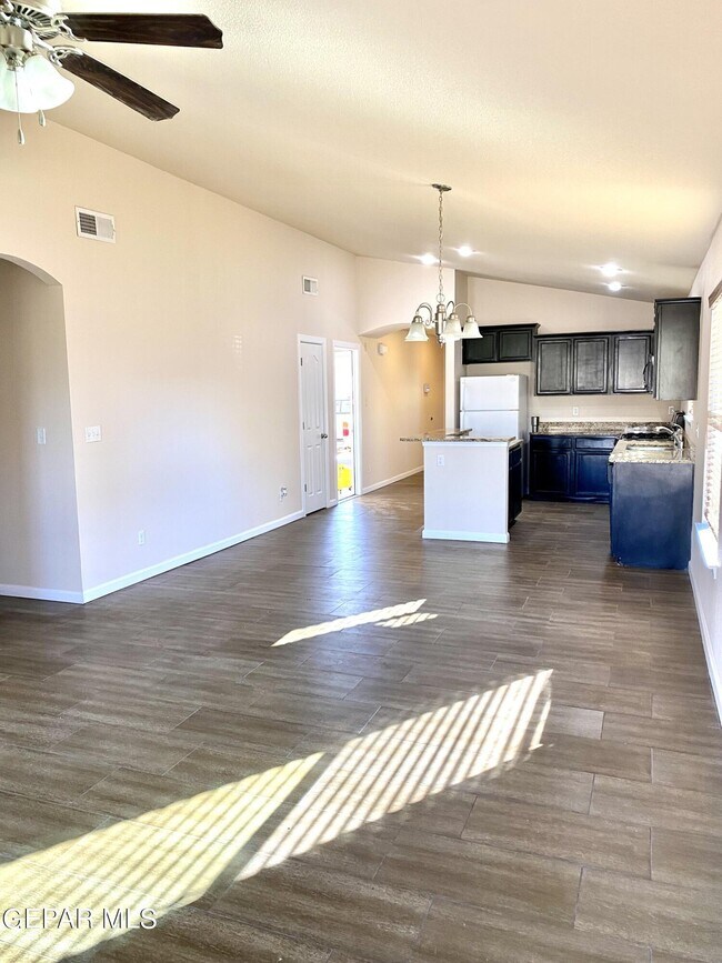 Foto del edificio - 3297 Belgian Trail