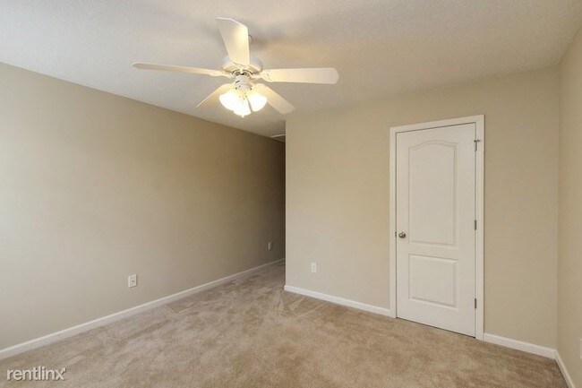 Building Photo - 2 br, 2.5 bath House - 76 Eagle Glen Dr