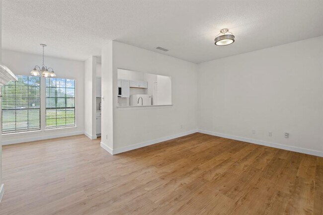 Foto del edificio - 3001 Cedar St