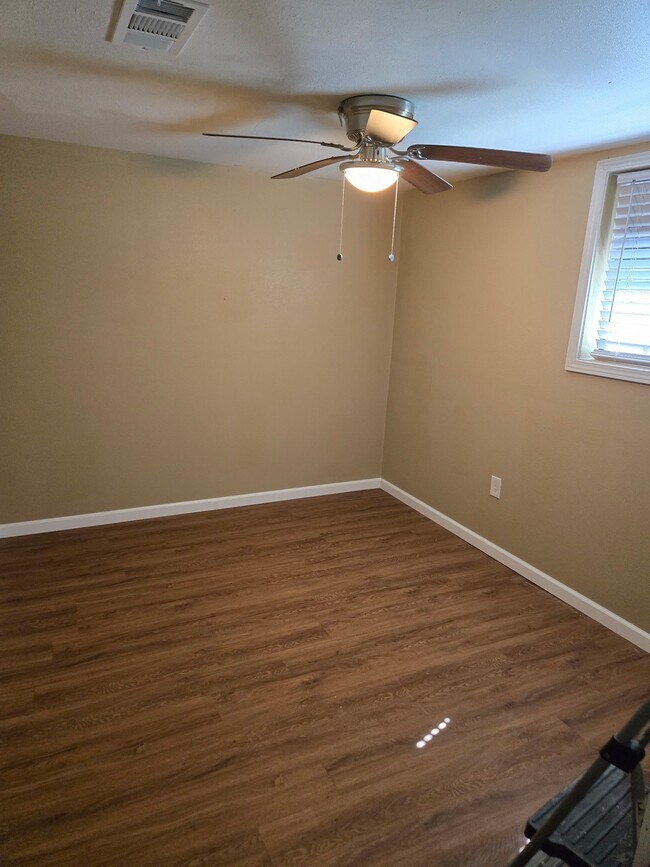 Foto del edificio - 111 Bowie St