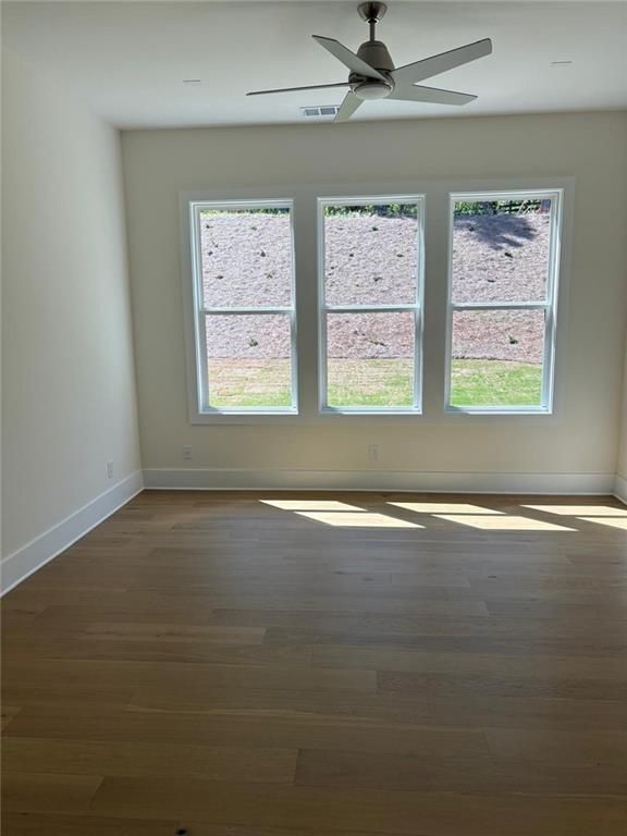 Foto del edificio - 2935 Shoalwood Dr