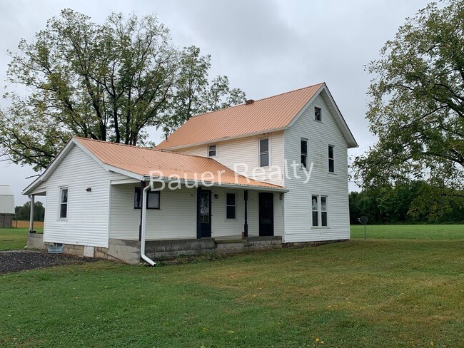 Building Photo - 1427 Township Rd 608