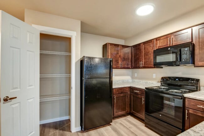 Building Photo - 47 North Apartments