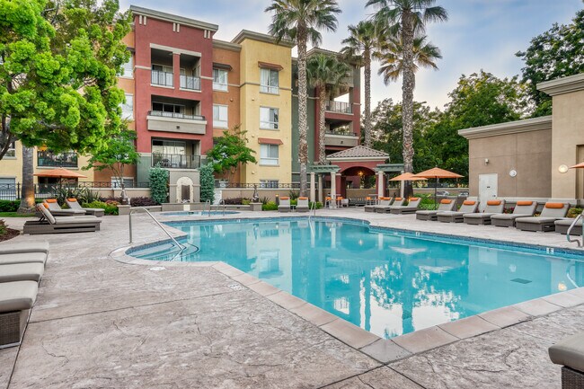 Waterford Place Apartments Dublin, CA