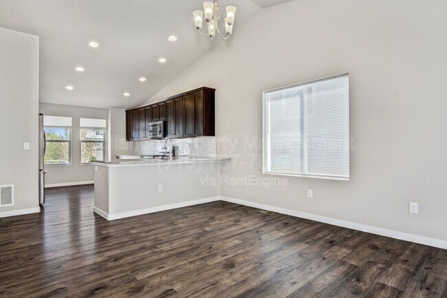 Foto del edificio - 2662 Shawnee Dr