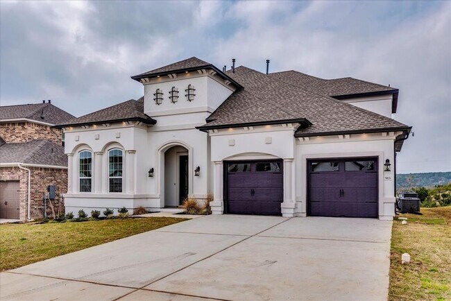 Building Photo - 913 Villa Rialto View