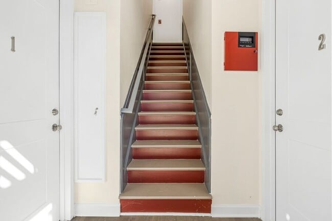 Photo - 1929 2nd St NE Apartment