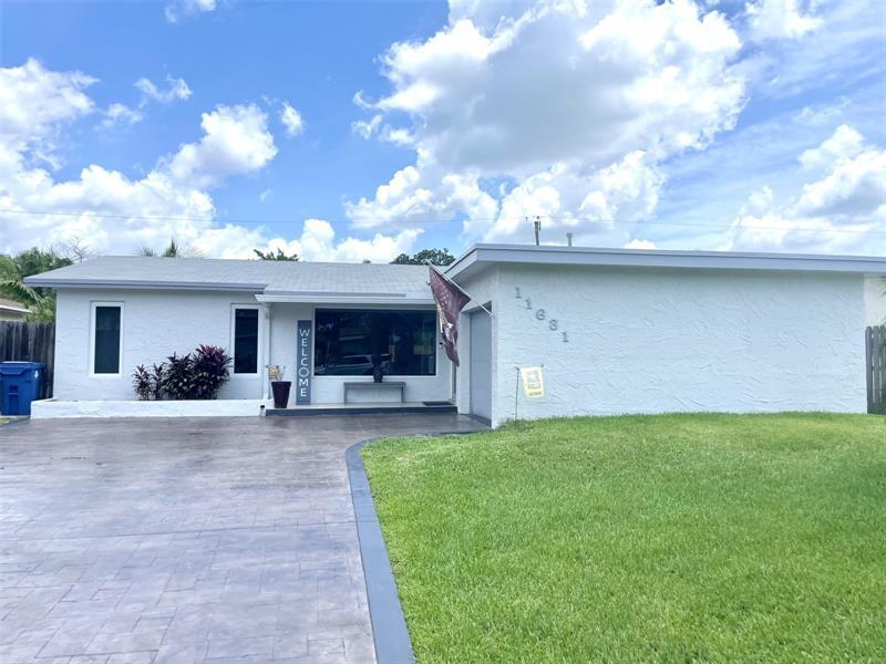 Primary Photo - 11631 NW 29th St