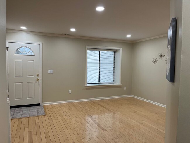 Foto del edificio - 1522  STREAMWOOD, 20