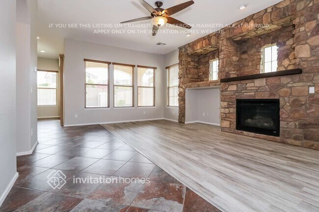Building Photo - 13373 S 186th Dr