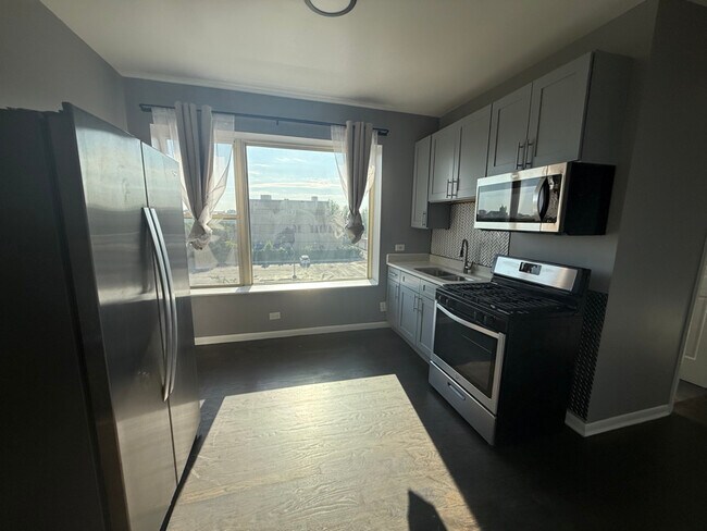 Foto del edificio - 1856 W 18th St