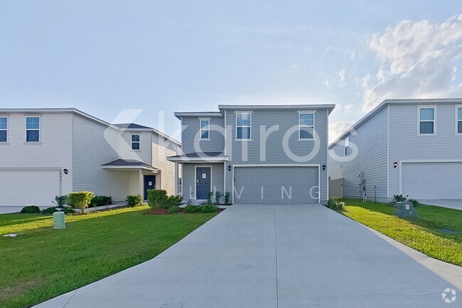 Building Photo - 8634 SW 43rd Ter