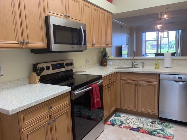 Foto del edificio - 19930 Barletta Ln #1311-Amber