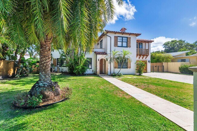 Foto del edificio - 362 Potter Rd