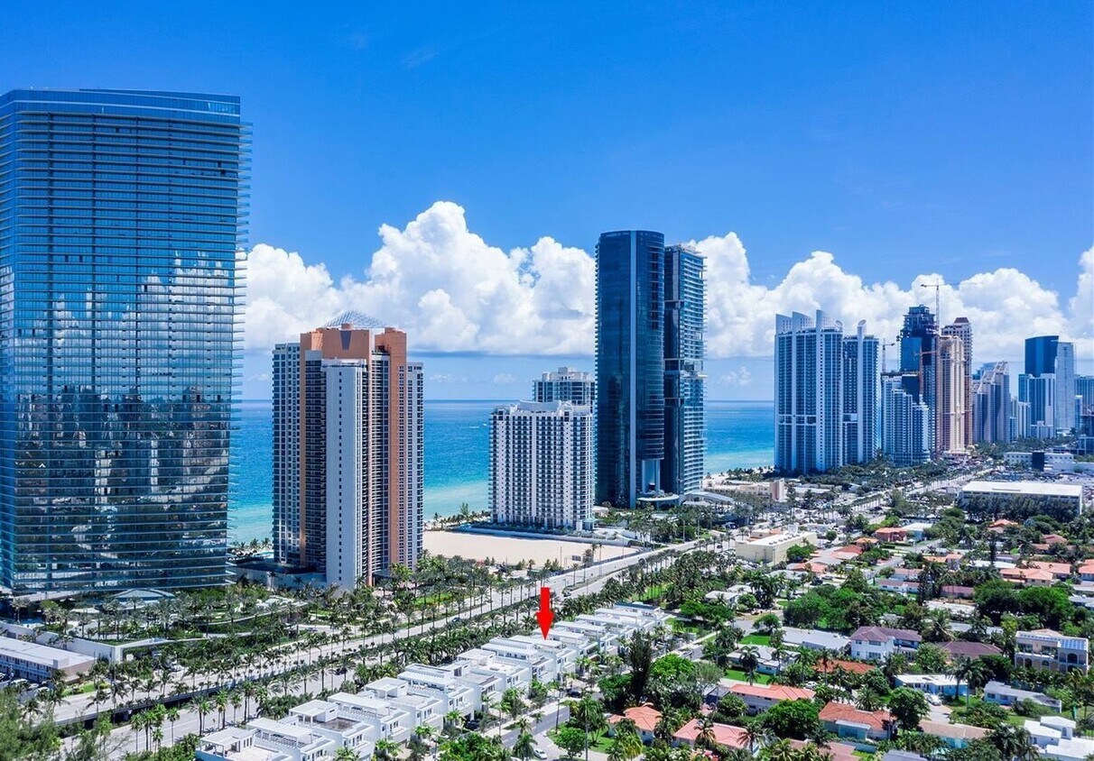 18965 Atlantic Blvd, Sunny Isles Beach, FL 33160 House Rental in