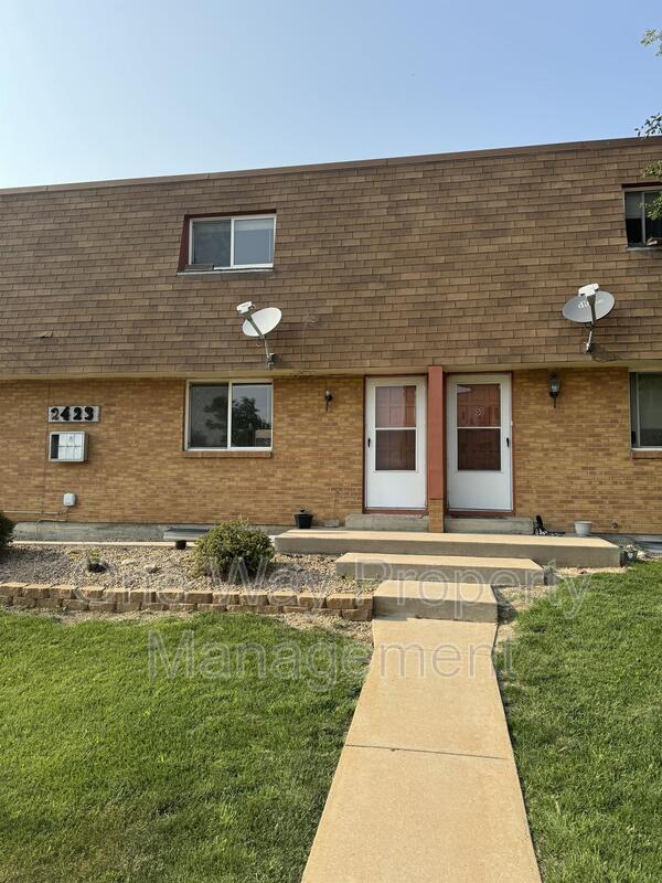 Building Photo - 2423 W 27th St