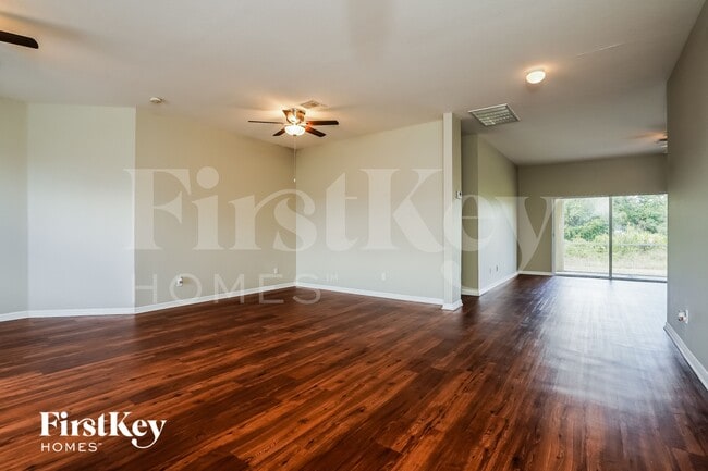 Foto del edificio - 3002 45th St SW