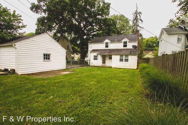 Building Photo - 3 br, 1.5 bath House - 434 Clinton Heights