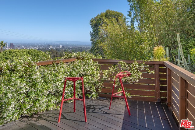 Foto del edificio - 12345 Deerbrook Ln