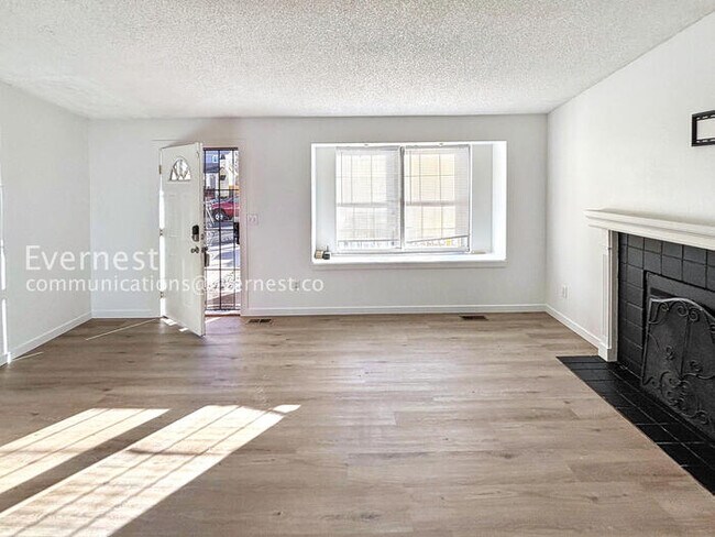 Foto del edificio - 19517 E Purdue Pl