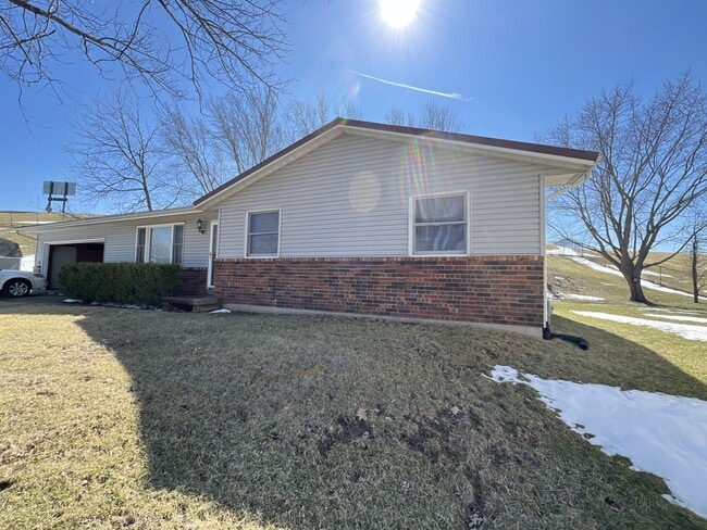 Building Photo - 3690 Keystone Dr