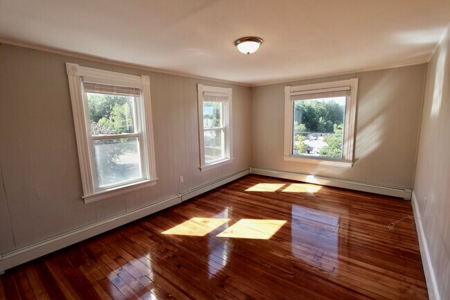 Foto del edificio - 248 Cross St