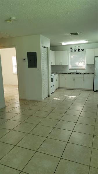 Foto del edificio - 2223 Taylor St