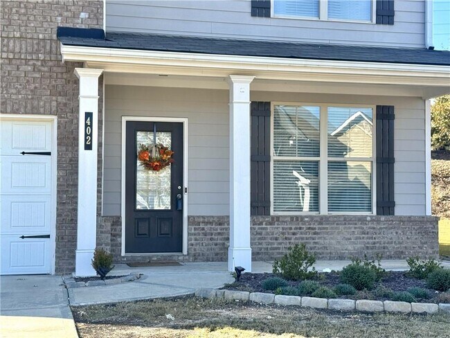 Foto del edificio - 402 Hinton Farm Wy.