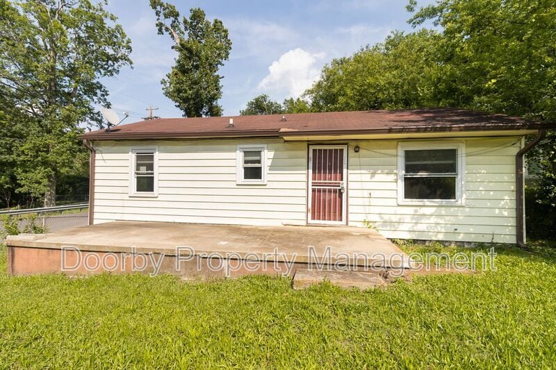 Primary Photo - 1220 Arlington Ave