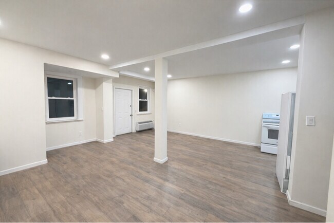 Foto del edificio - 11 Webster Ave