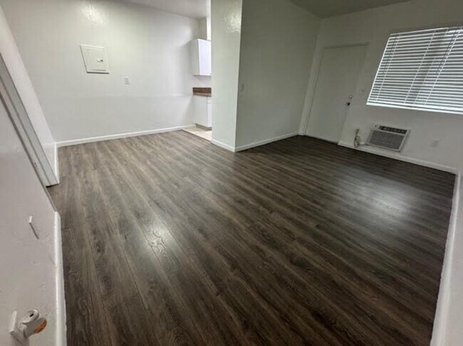 Foto del edificio - 7720 Abbott Ave