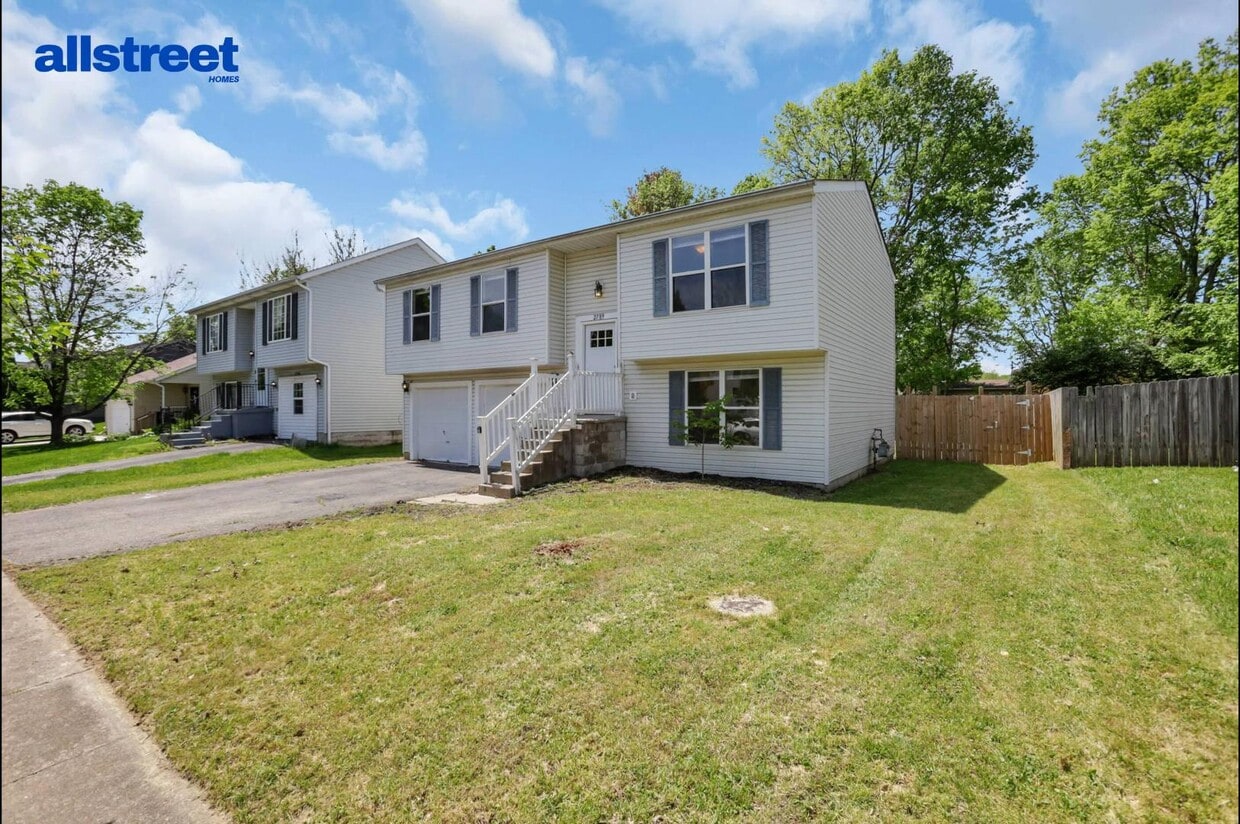 Primary Photo - 2789 Raphael Dr