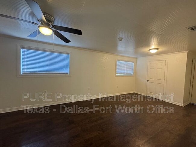 Foto del edificio - 1811 Reever St