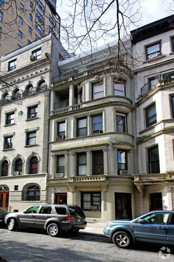 Foto del edificio - 304 W 76th St
