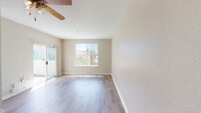 Interior Photo - Almaden Lake Village