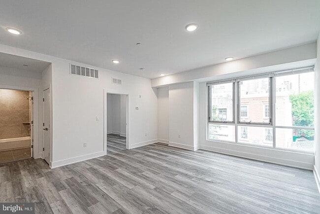 Foto del edificio - 1524 South St