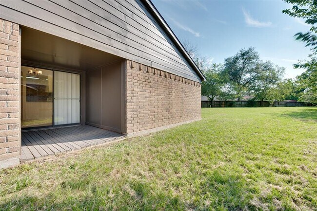 Foto del edificio - 17430 N Yorkglen Dr