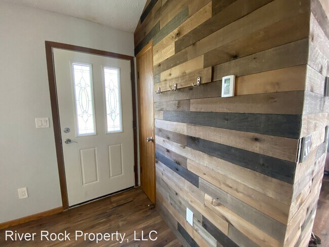 Building Photo - 4 br, 2 bath House - 2114 31st Ave S