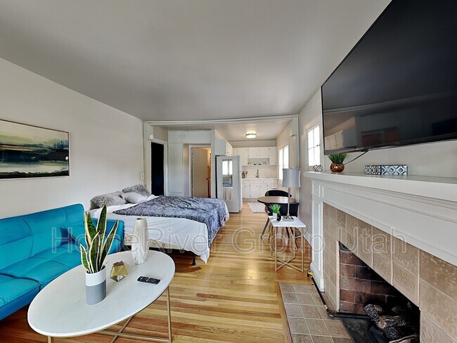 Foto del edificio - 374 S 1100 E