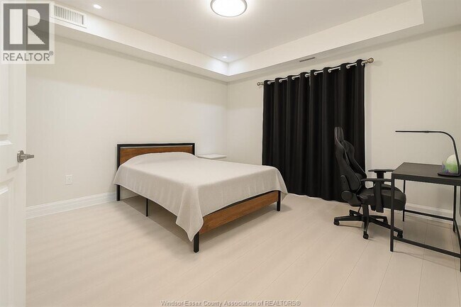 Building Photo - 233 Watson Ave