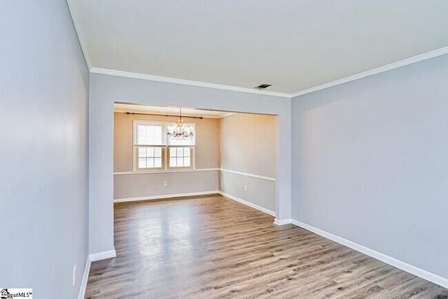 Foto del edificio - 418 Adams Mill Rd