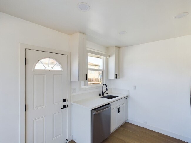 Foto del edificio - 5603 Alleghany St