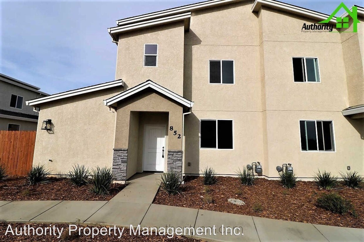 Primary Photo - 4 br, 2.5 bath House - 852 Congaree