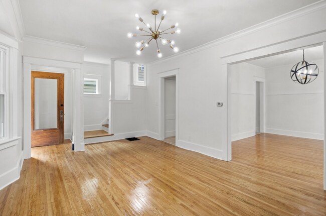 Sala de estar - 44 Westchester Ave