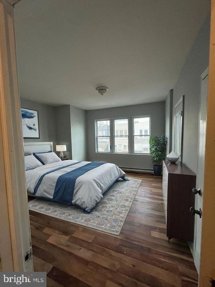 Photo - 2024 Bonaffon St Townhome