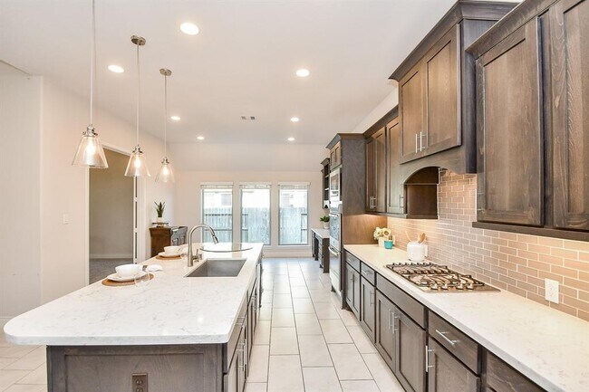 Building Photo - 30406 Wild Garden Way Ct