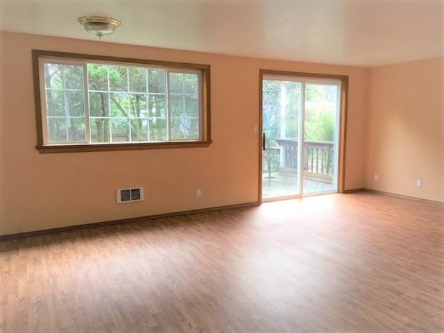 Building Photo - 6942 NW Stone Avenue #A, Yachats, OR  97498