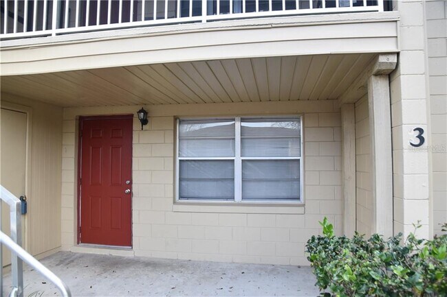 Building Photo - 700 E Airport Blvd