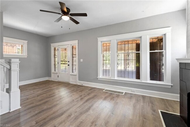 Building Photo - 13803 Mcelhattan Ave